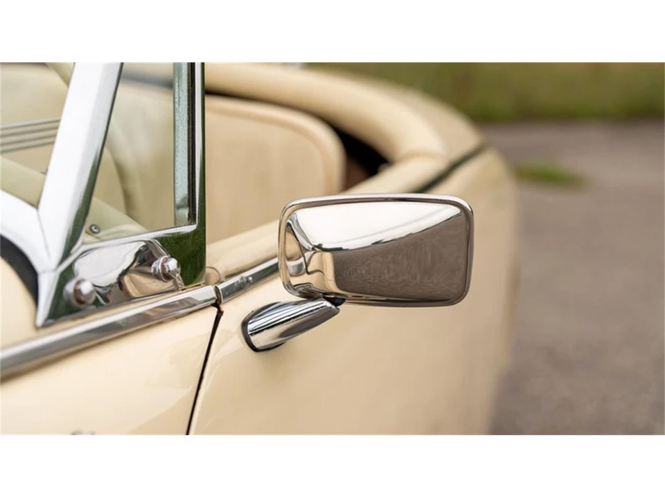 1954 Sunbeam Alpine - Image 25 of 31