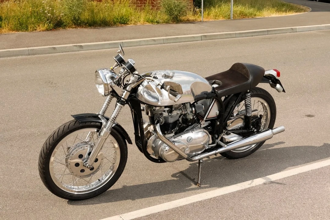 1954 Triton - Image 24 of 30