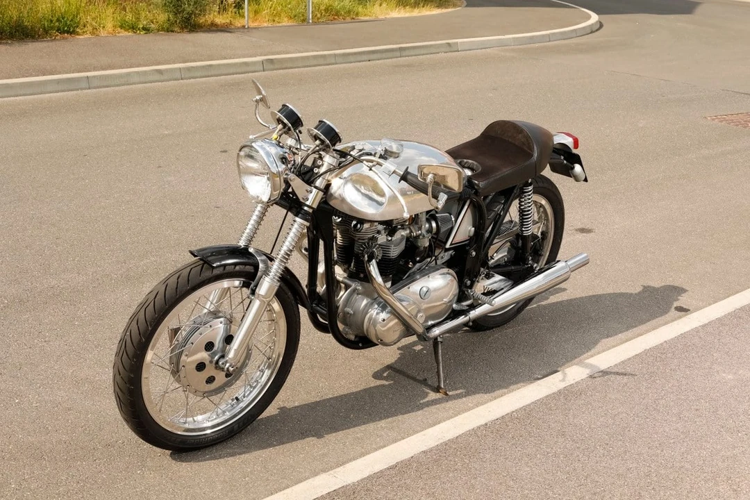 1954 Triton - Image 25 of 30