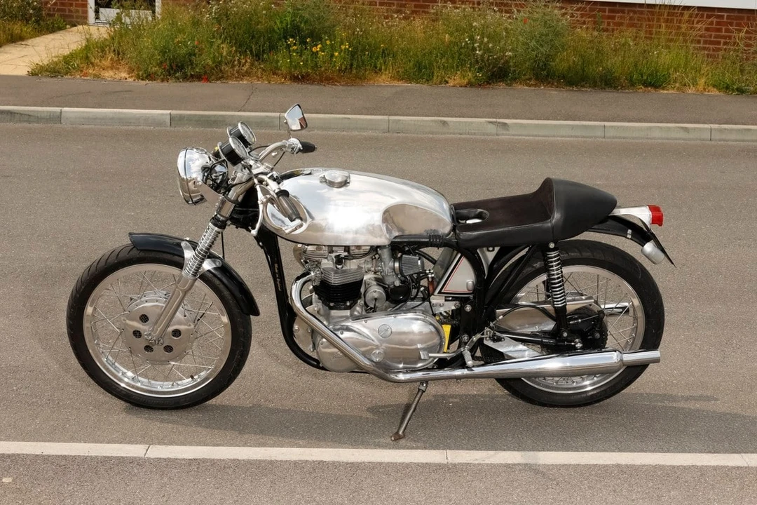 1954 Triton - Image 4 of 30
