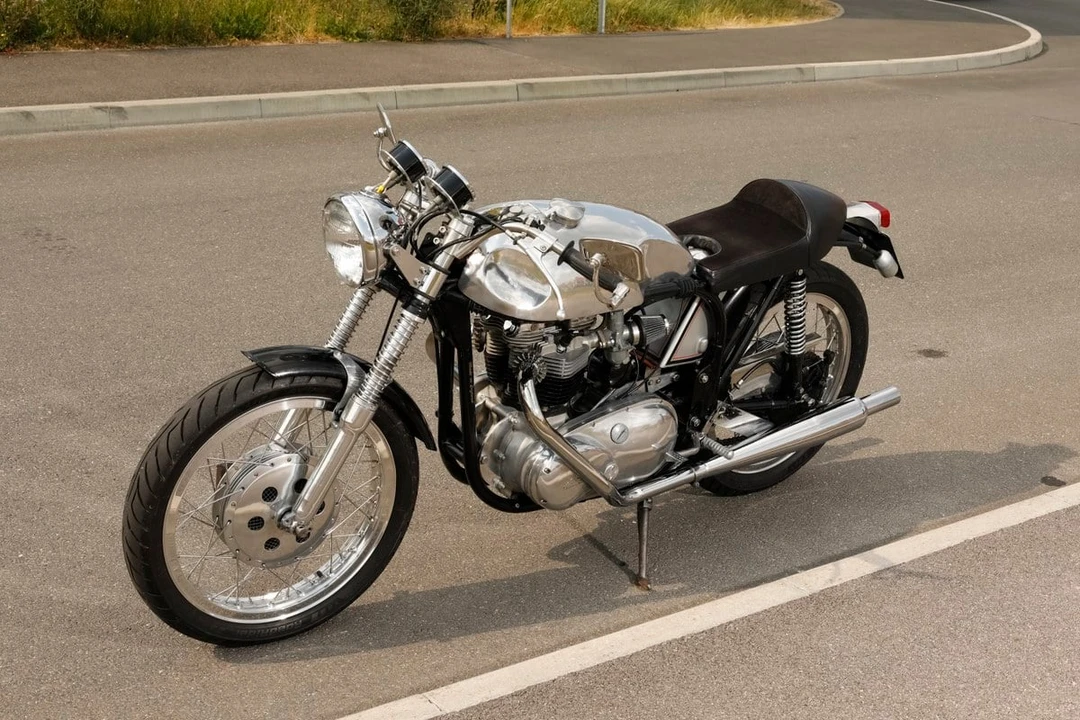 1954 Triton - Image 3 of 30