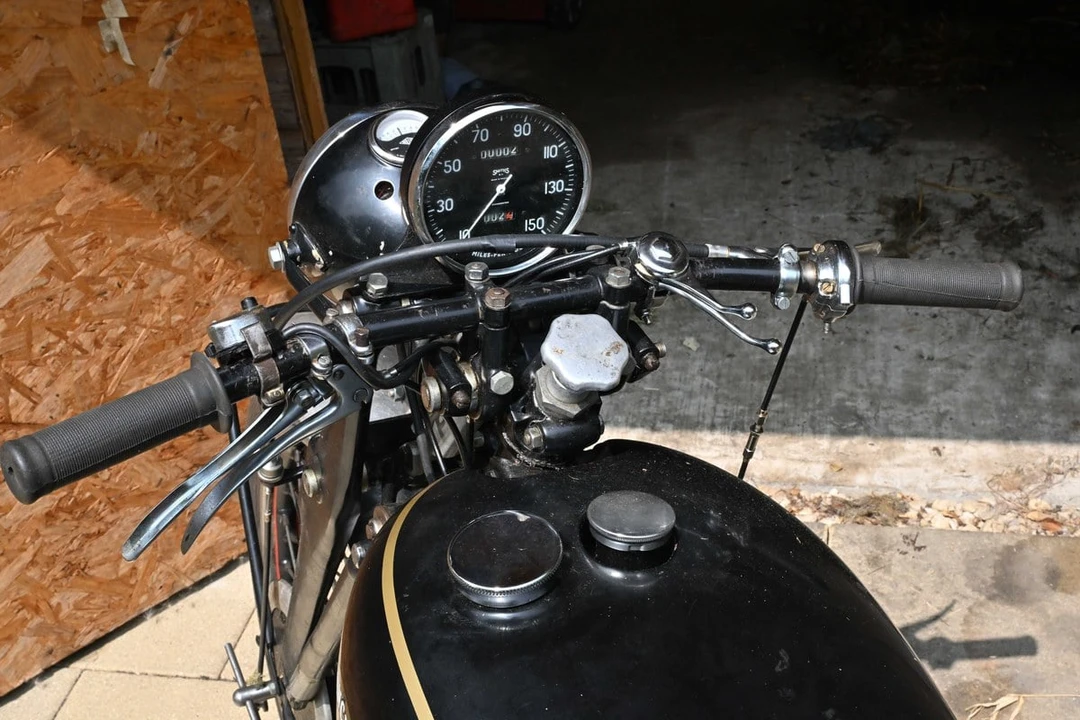 1954 Vincent Black Shadow - Image 18 of 30