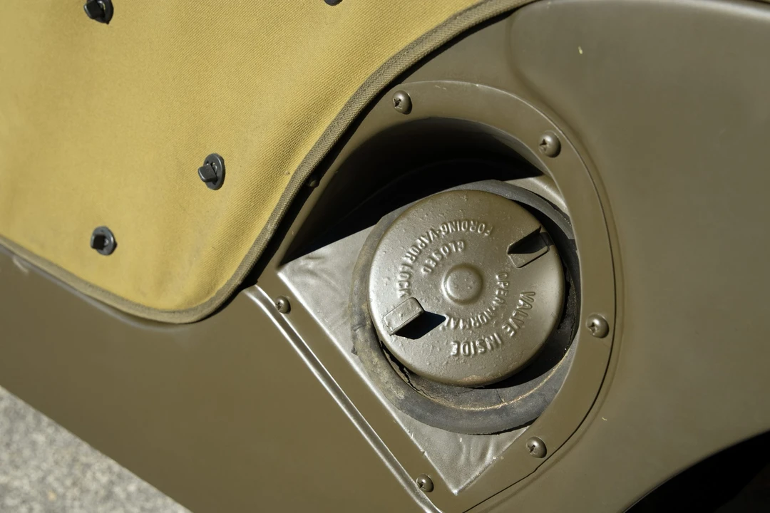 1954 Willys M38 & M38A1 - Image 11 of 31