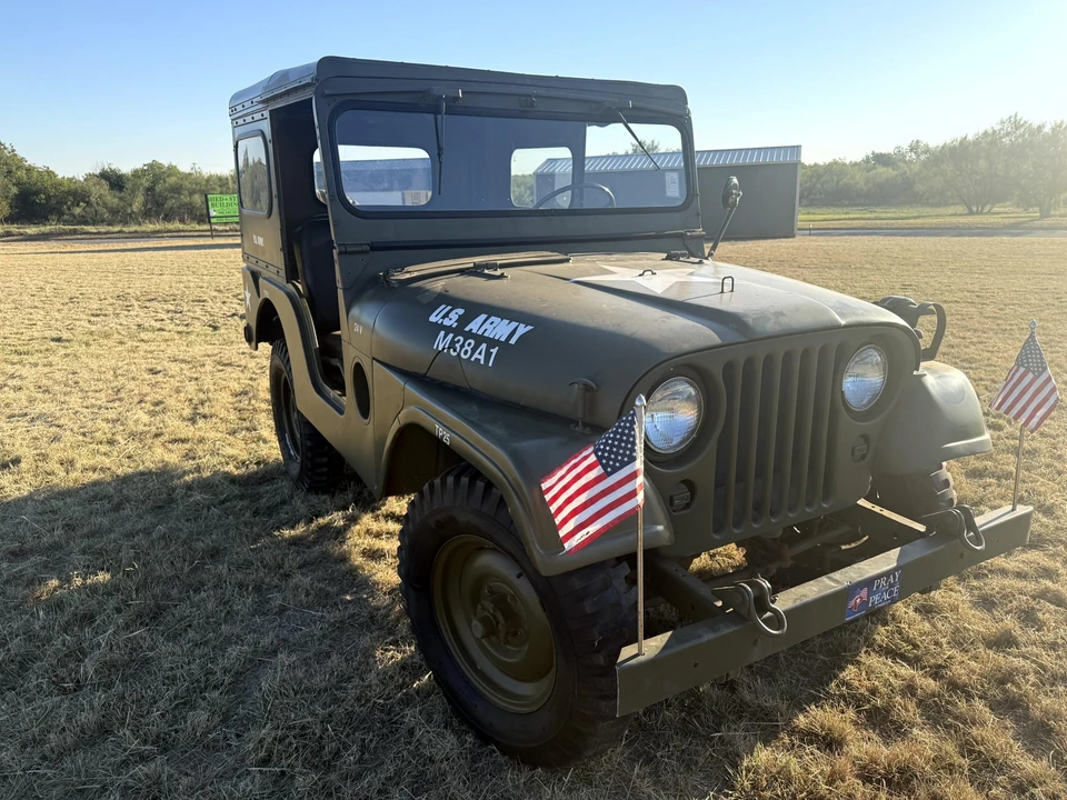 1954 Willys M38 & M38A1 - Image 9 of 31