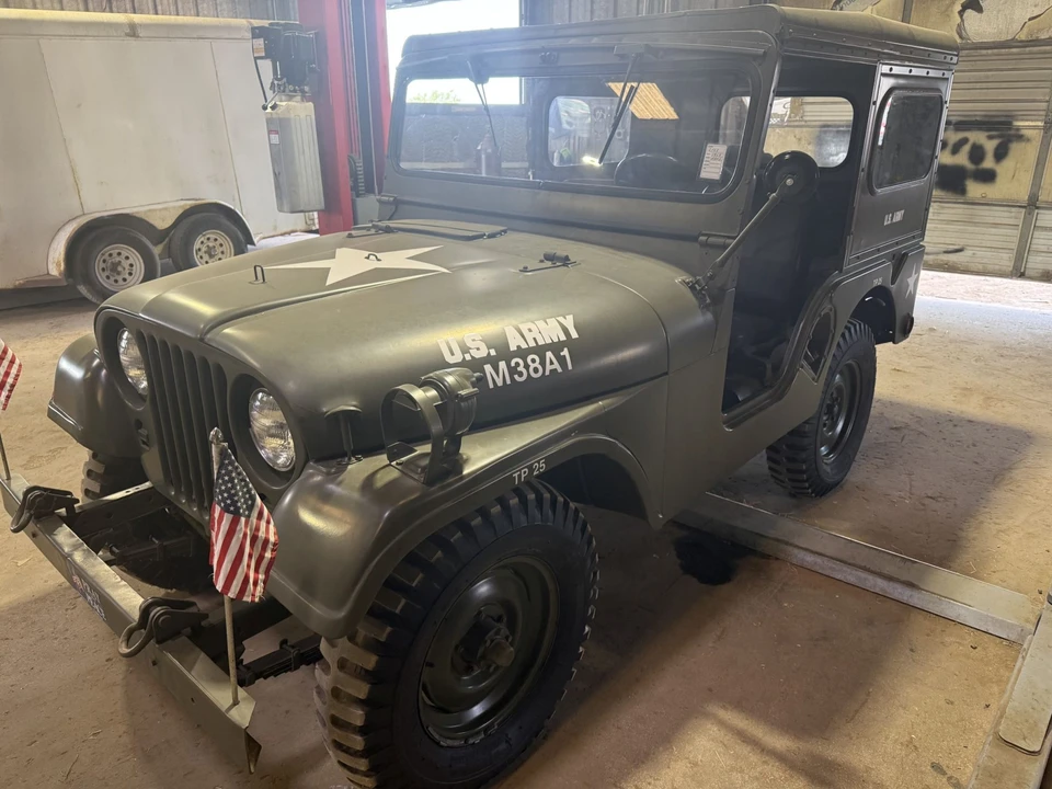 1954 Willys M38 & M38A1 - Image 11 of 31