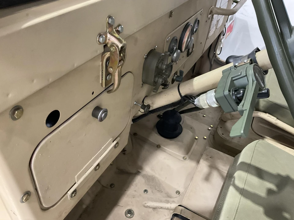 1954 Willys M38 & M38A1 - Image 27 of 31