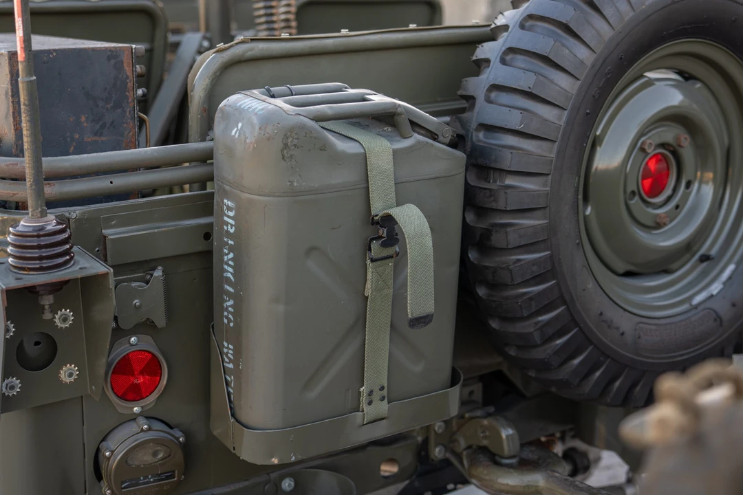 1954 Willys M38 & M38A1 - Image 27 of 31