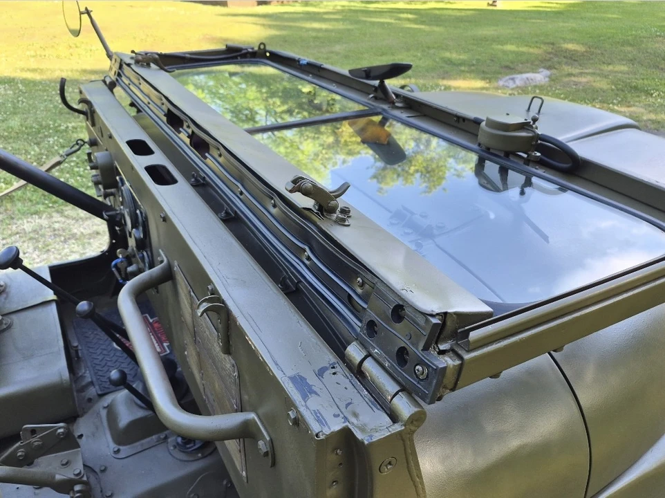 1954 Willys M38 & M38A1 - Image 16 of 31