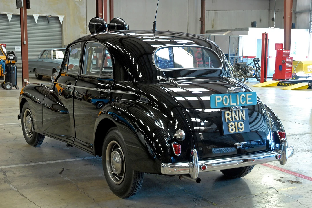 1954 Wolseley - Image 2 of 3