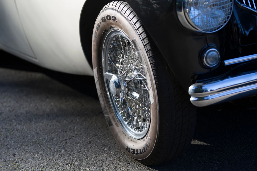 1955 Austin-Healey 100 - Image 24 of 30