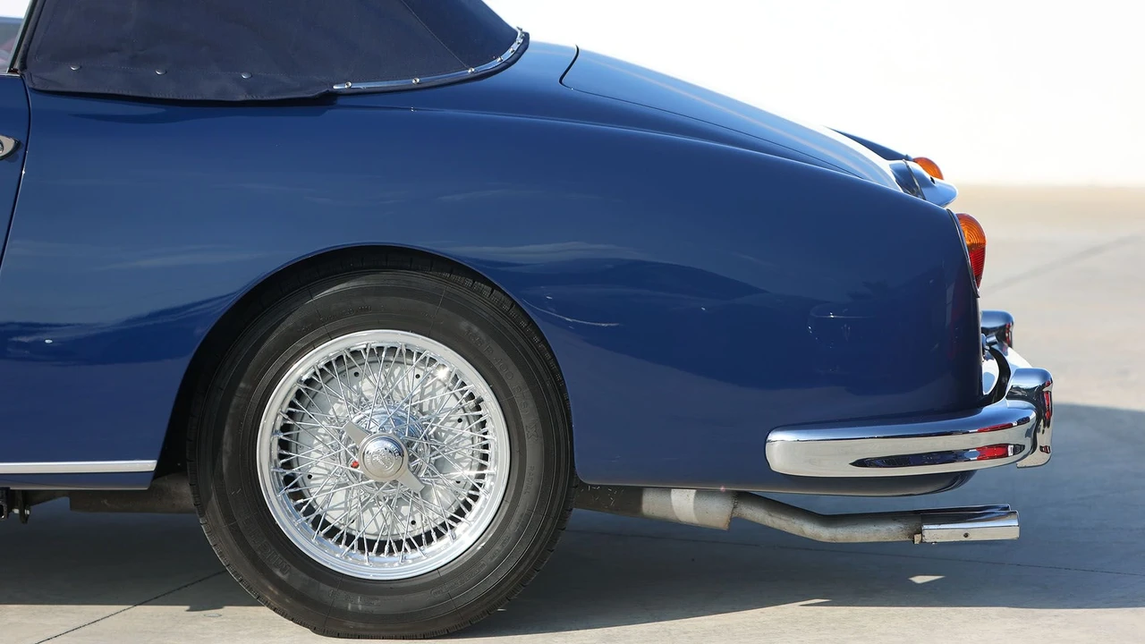 1955 Alfa Romeo 1900 - Image 29 of 31