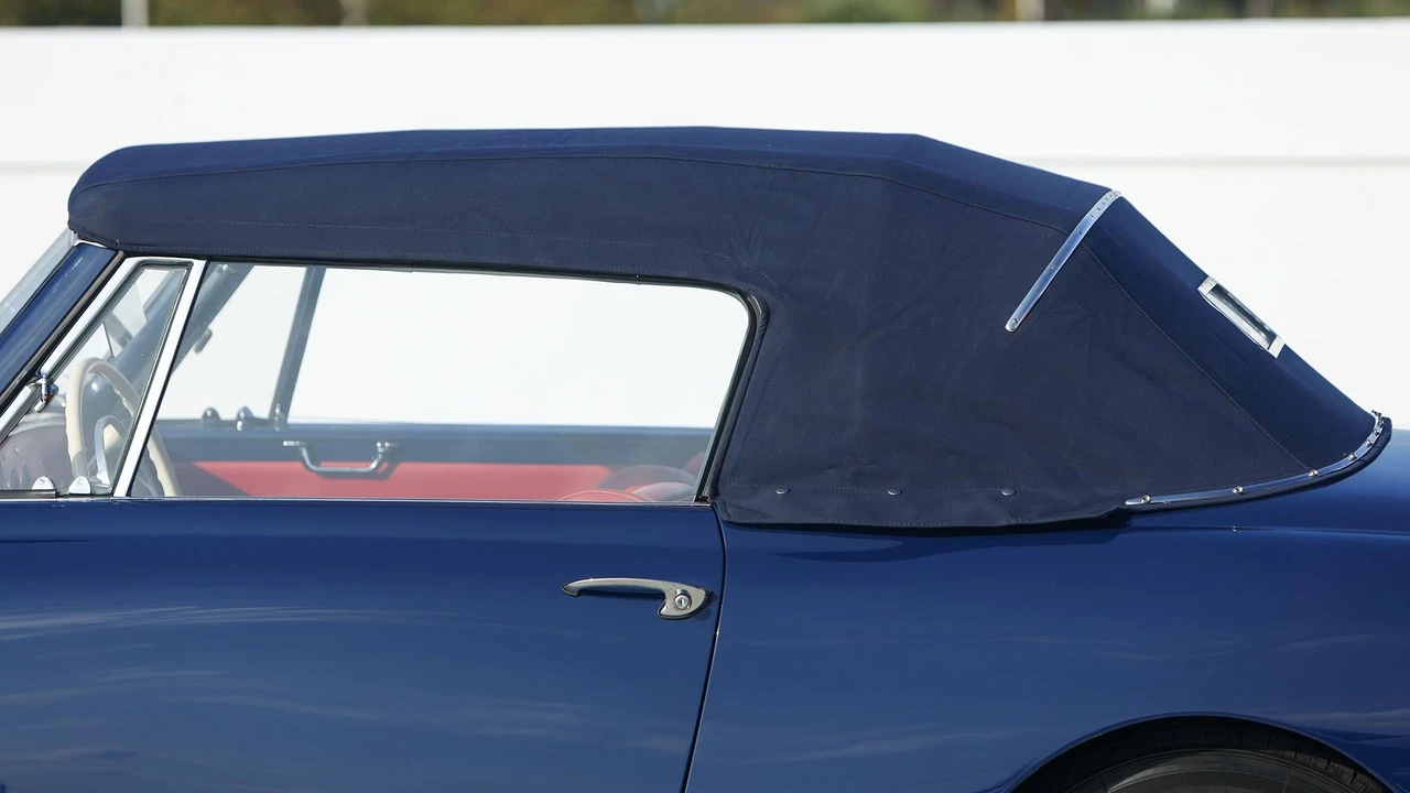 1955 Alfa Romeo 1900 - Image 27 of 31