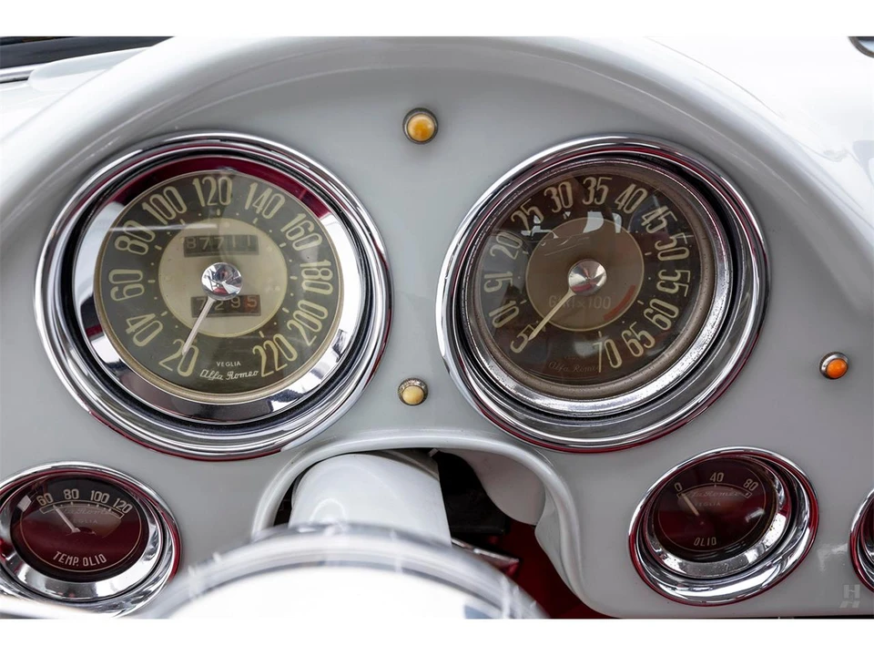 1955 Alfa Romeo 1900 - Image 11 of 30