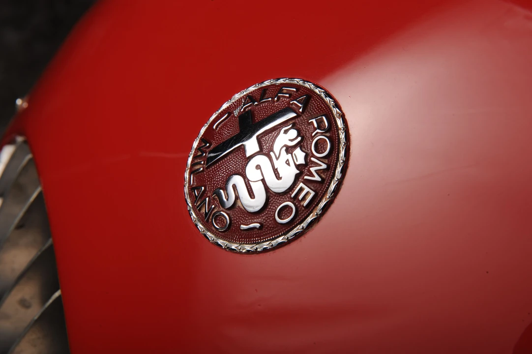 1955 Alfa Romeo 1900 - Image 6 of 18