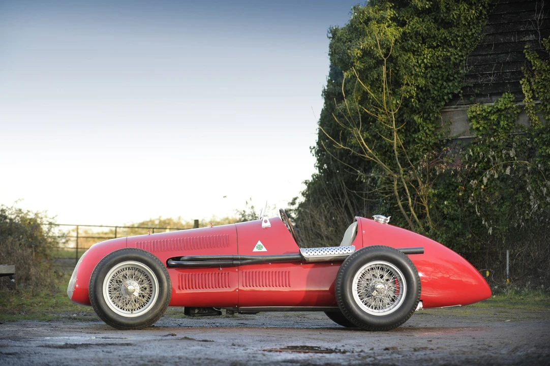 1955 Alfa Romeo 1900 - Image 13 of 18