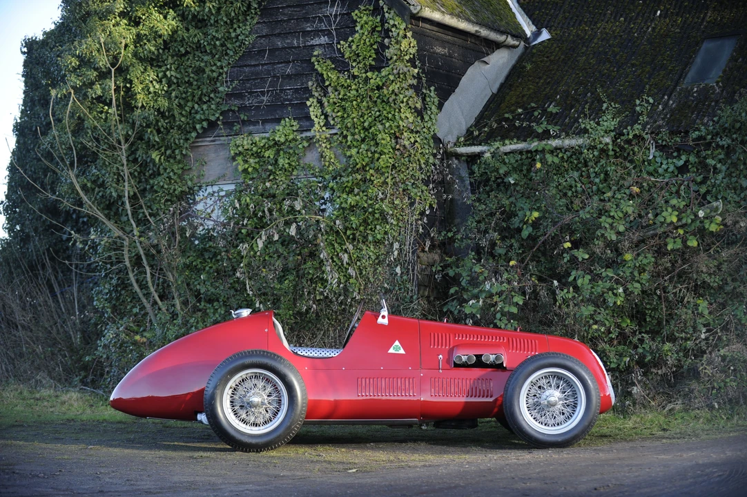 1955 Alfa Romeo 1900 - Image 15 of 18