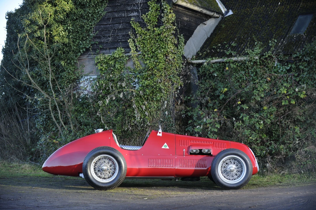 1955 Alfa Romeo 1900 - Image 14 of 18