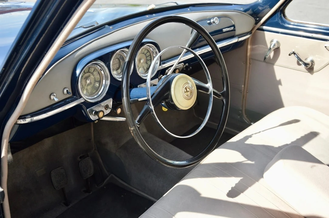 1955 Alfa Romeo 1900 - Image 19 of 30