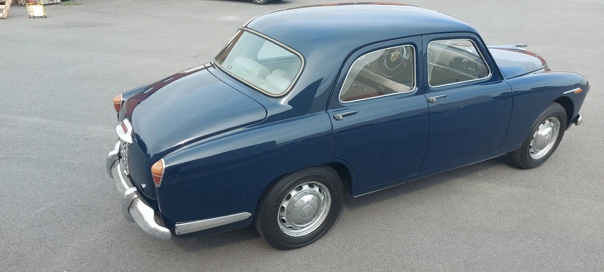 1955 Alfa Romeo 1900 - Image 11 of 30