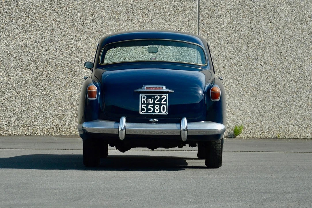 1955 Alfa Romeo 1900 - Image 5 of 30