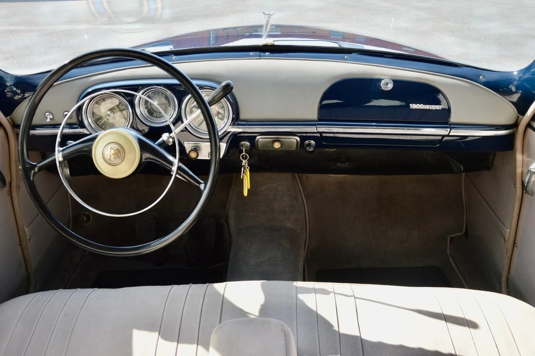 1955 Alfa Romeo 1900 - Image 22 of 30