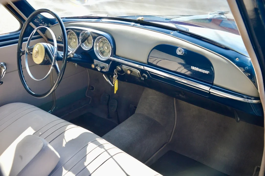 1955 Alfa Romeo 1900 - Image 20 of 31
