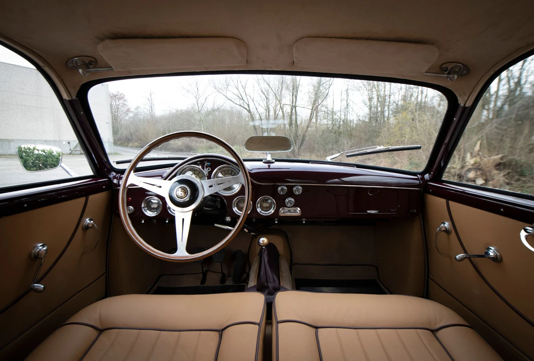 1955 Alfa Romeo 1900 - Image 11 of 31