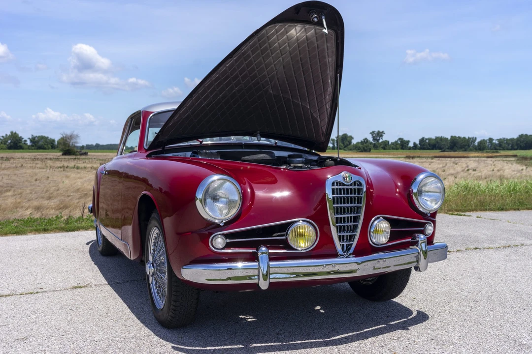 1955 Alfa Romeo 1900 - Image 28 of 31