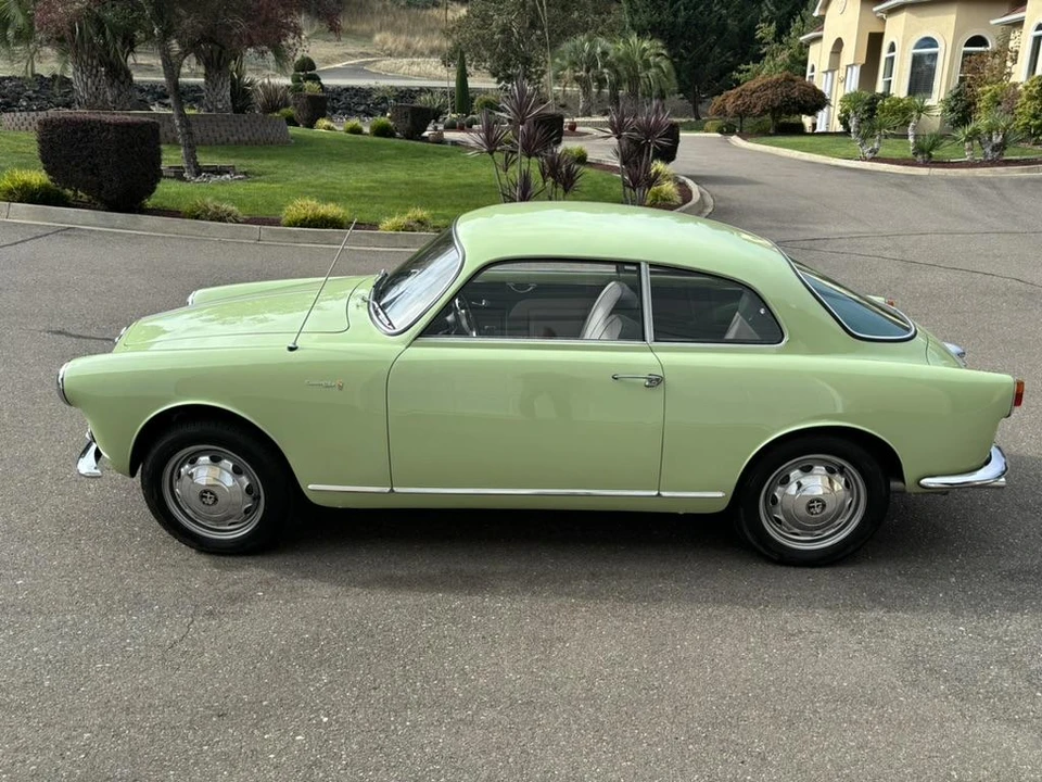 1955 Alfa Romeo Giulietta - Image 3 of 31