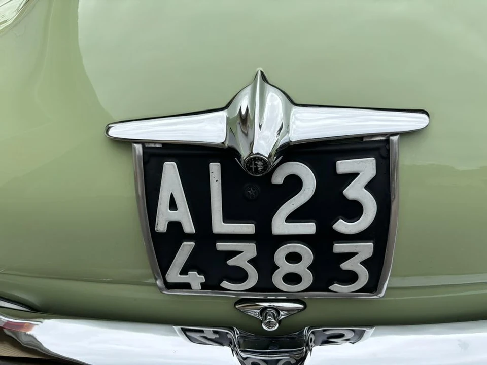 1955 Alfa Romeo Giulietta - Image 27 of 31