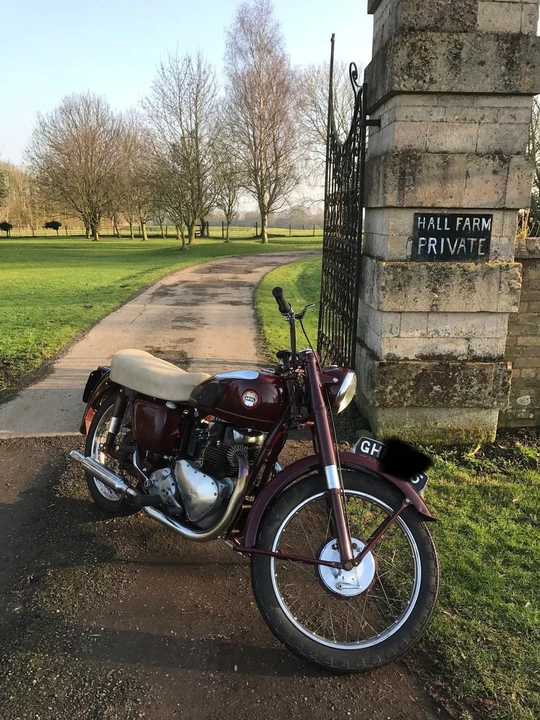 1954 Ariel Motorcycles - Image 3 of 18