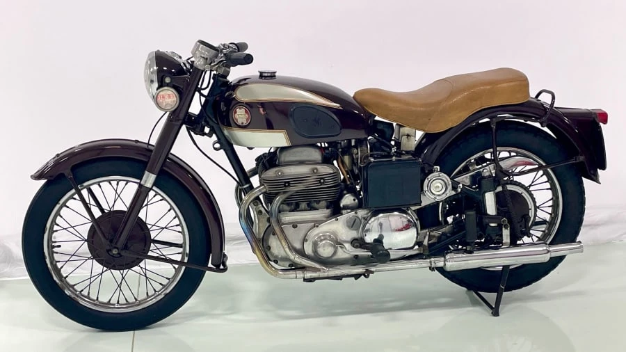 1955 Ariel Motorcycles - Image 2 of 4