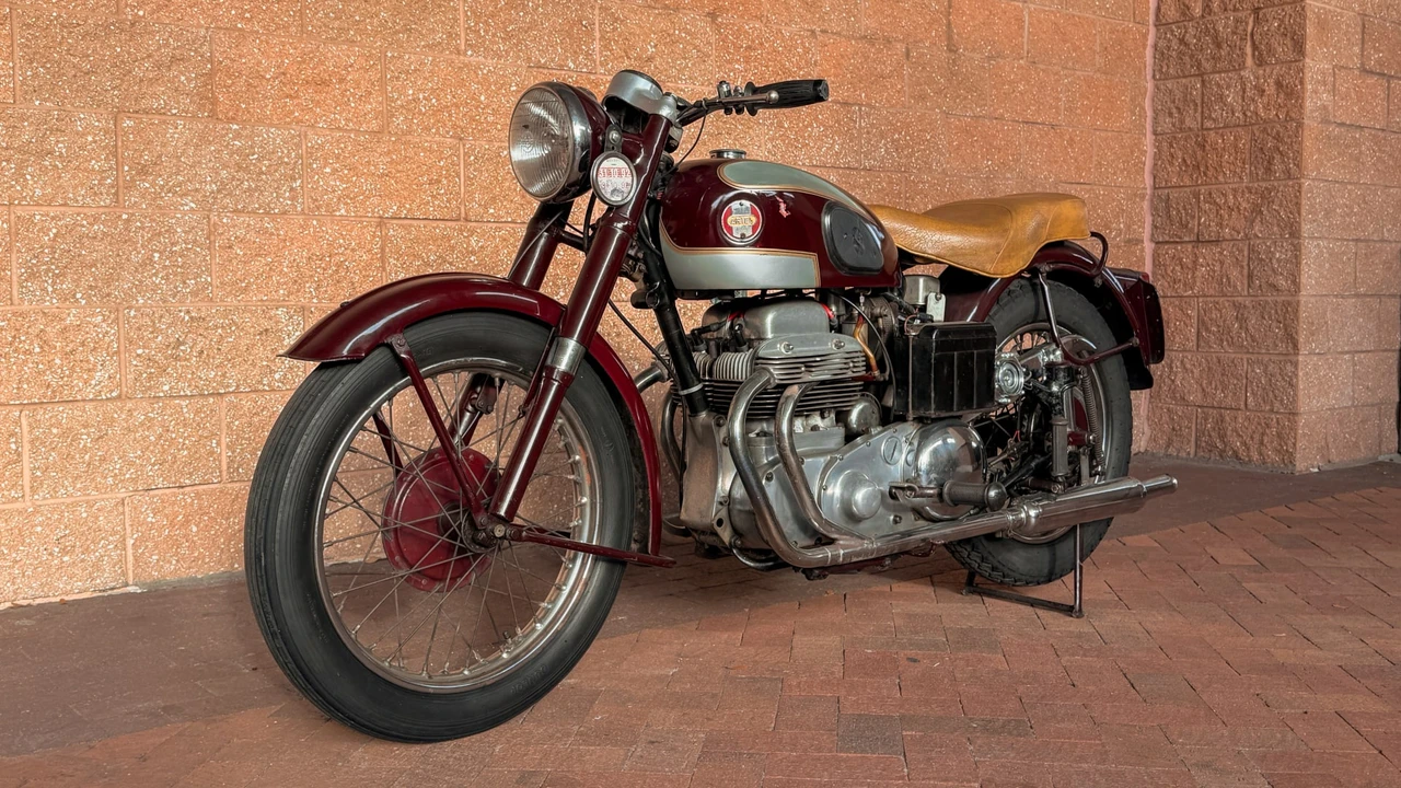 1955 Ariel Motorcycles - Image 6 of 6