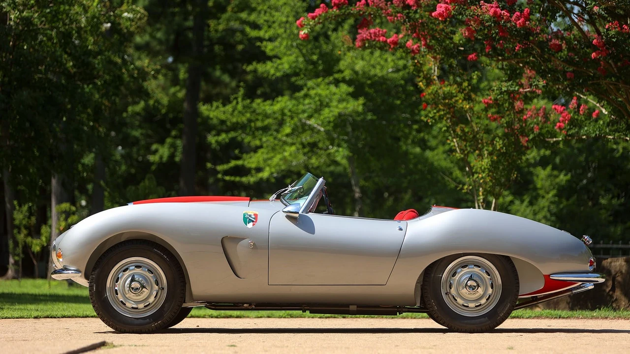 1955 Arnolt - Image 2 of 31