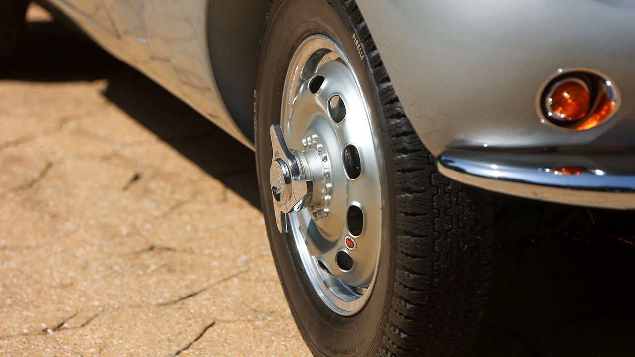 1955 Arnolt - Image 31 of 31