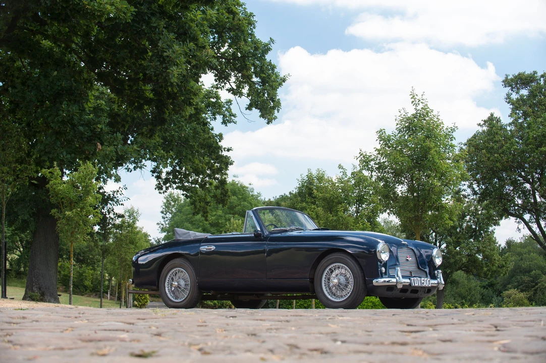 1955 Aston Martin DB1 & DB2 & DB2/4 & DB Mark III - Image 30 of 31