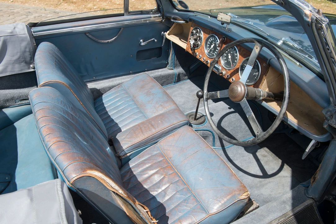1955 Aston Martin DB1 & DB2 & DB2/4 & DB Mark III - Image 17 of 31