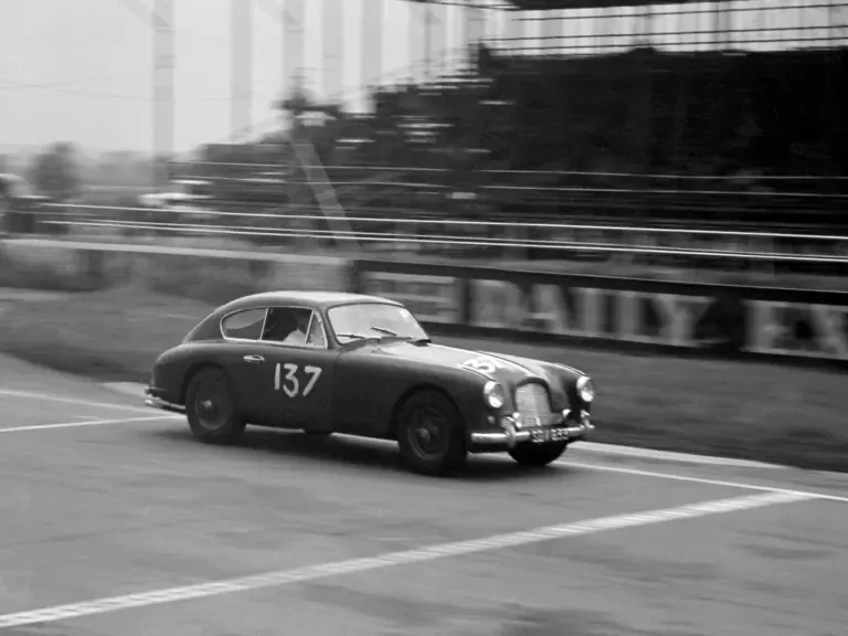 1955 Aston Martin DB1 & DB2 & DB2/4 & DB Mark III - Image 2 of 20
