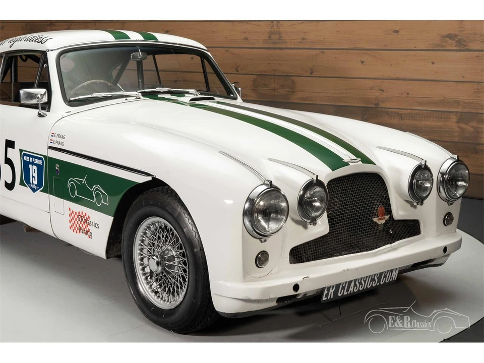 1955 Aston Martin DB4 - Image 6 of 29