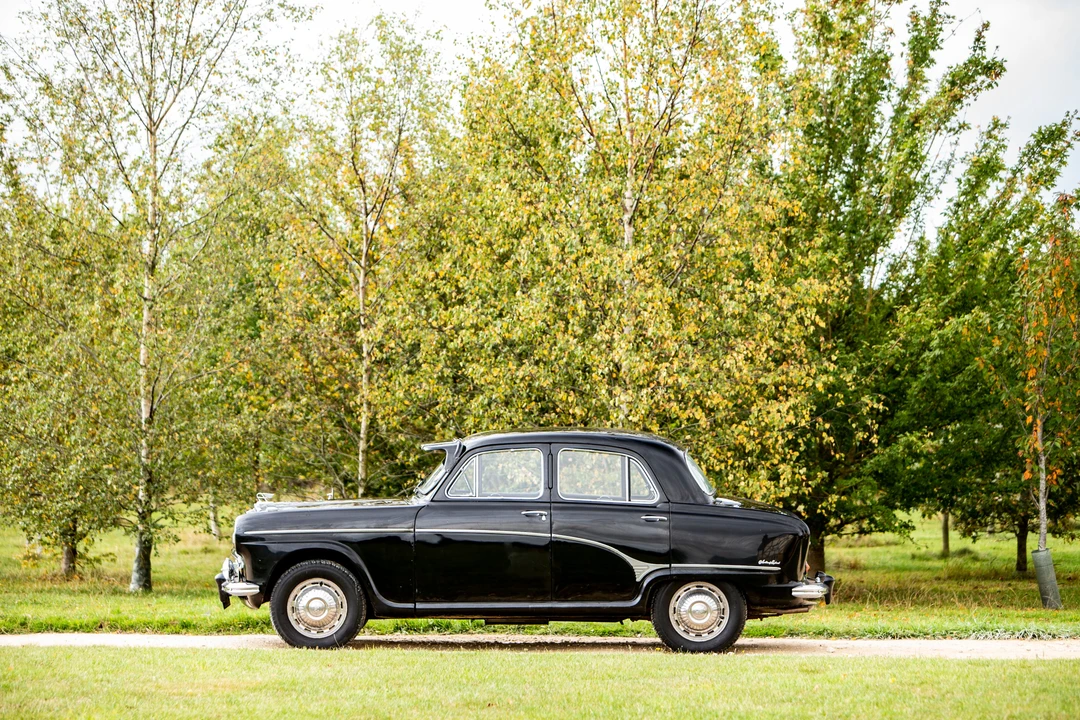1955 Austin A90 & A95 & A99 & A105 Westminster - Image 8 of 17