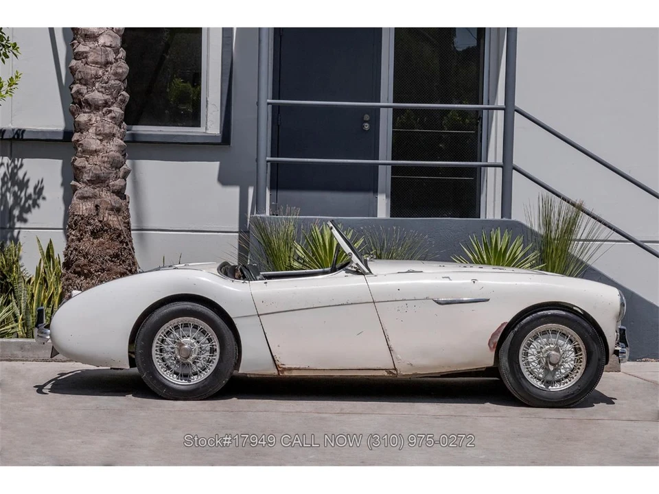 1955 Austin-Healey 100 - Image 3 of 31
