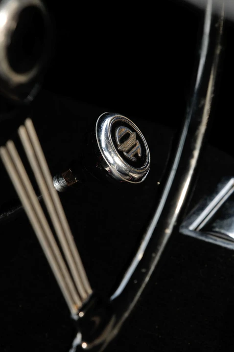 1955 Austin-Healey 100 - Image 8 of 12