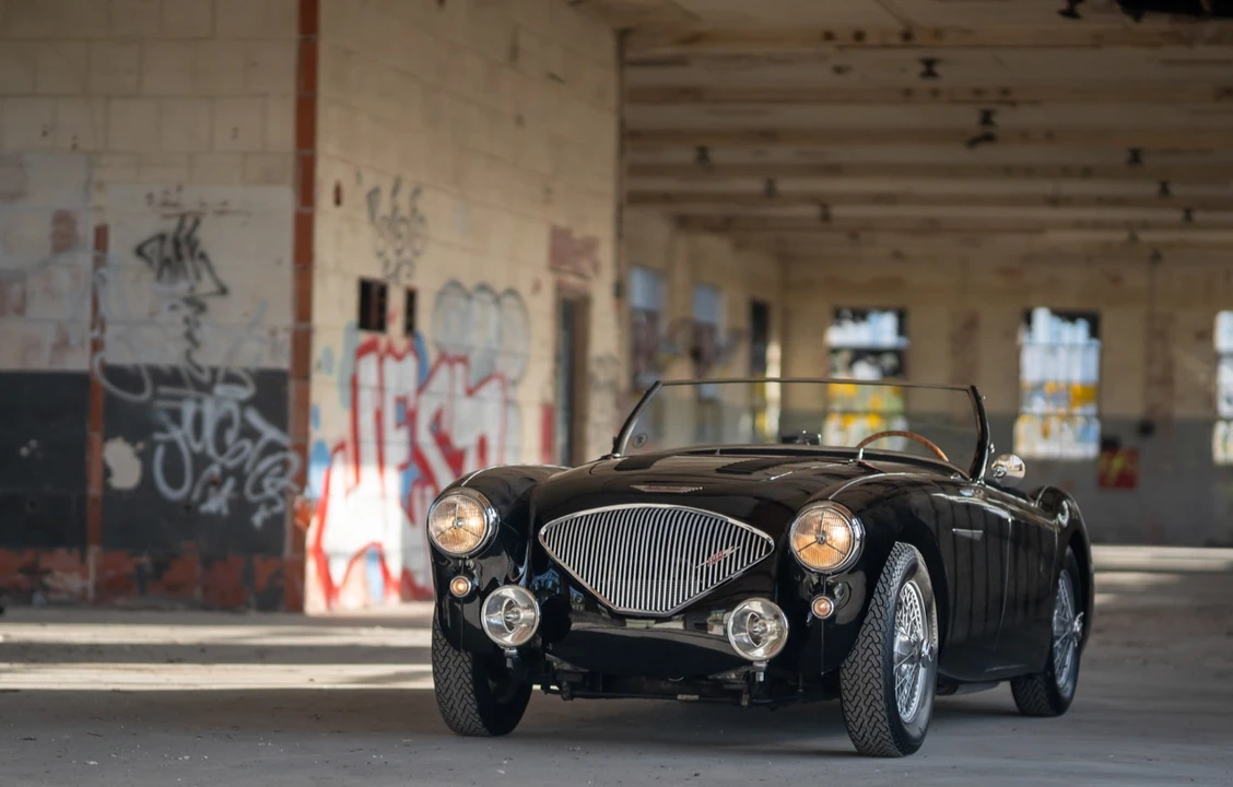 1955 Austin-Healey 100 - Image 2 of 31