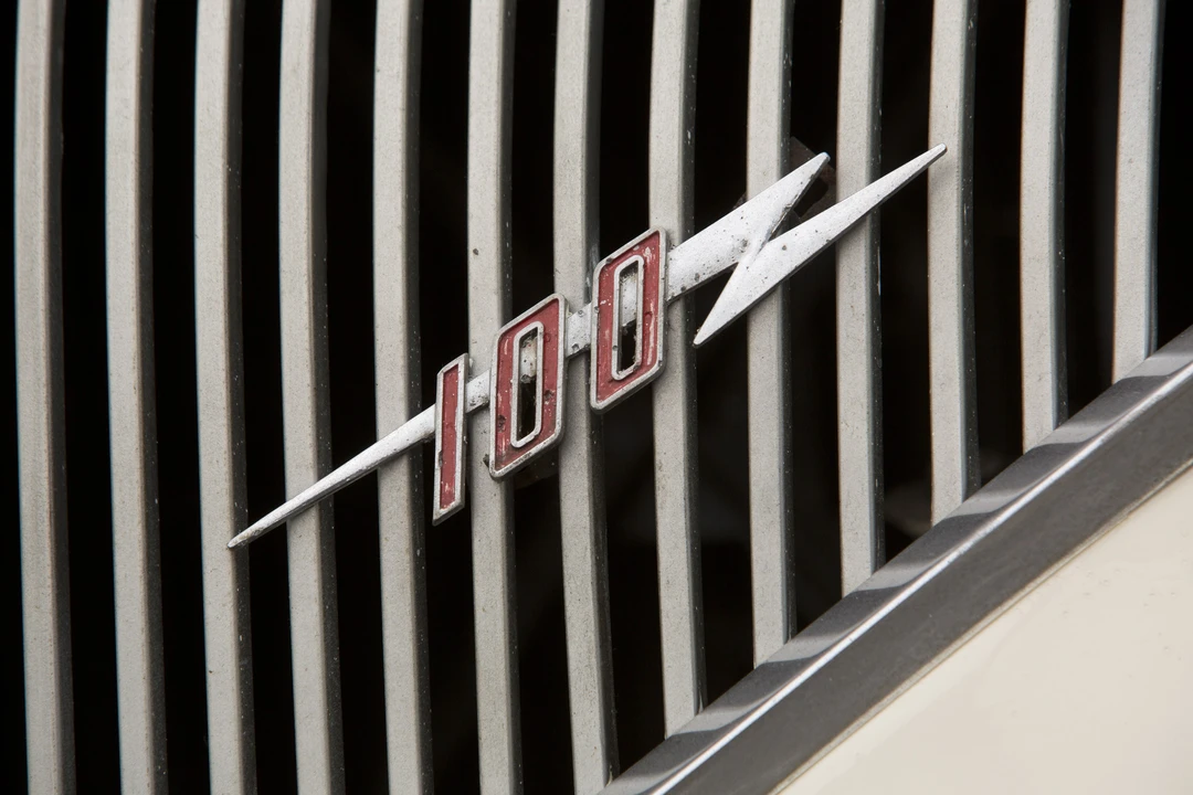1955 Austin-Healey 100 - Image 5 of 11