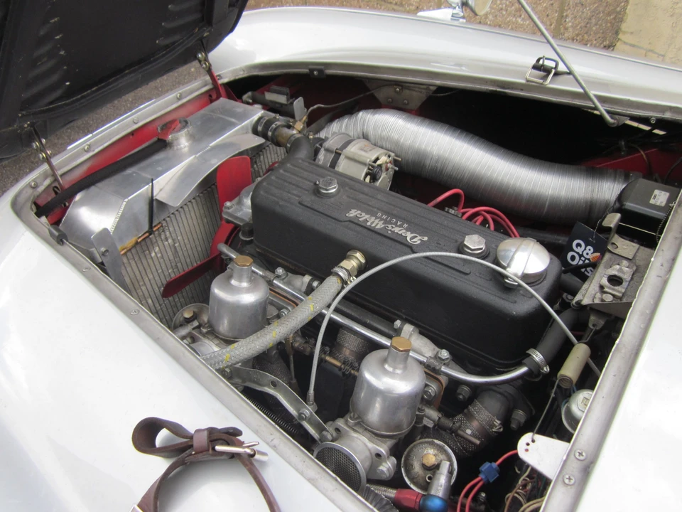 1955 Austin-Healey 100 - Image 2 of 11