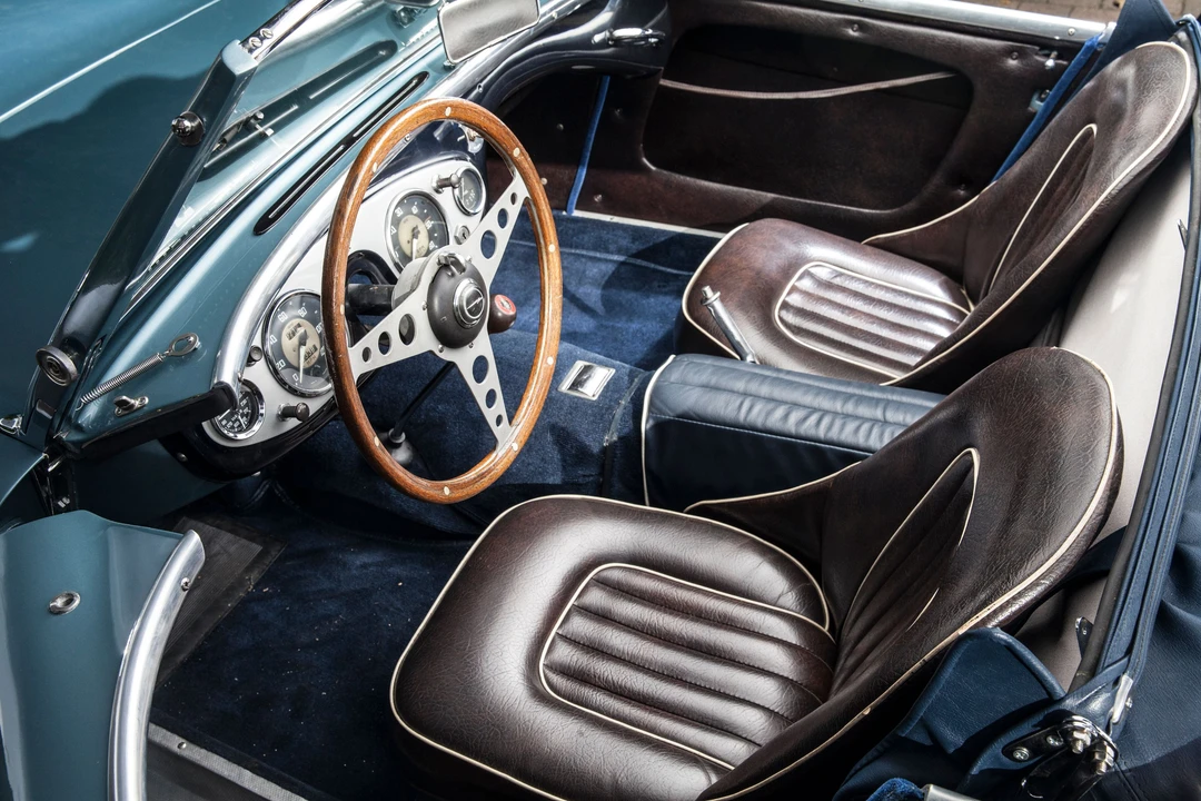 1955 Austin-Healey 100 - Image 3 of 18