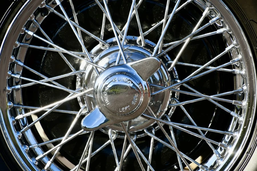 1955 Austin-Healey 100 - Image 17 of 31