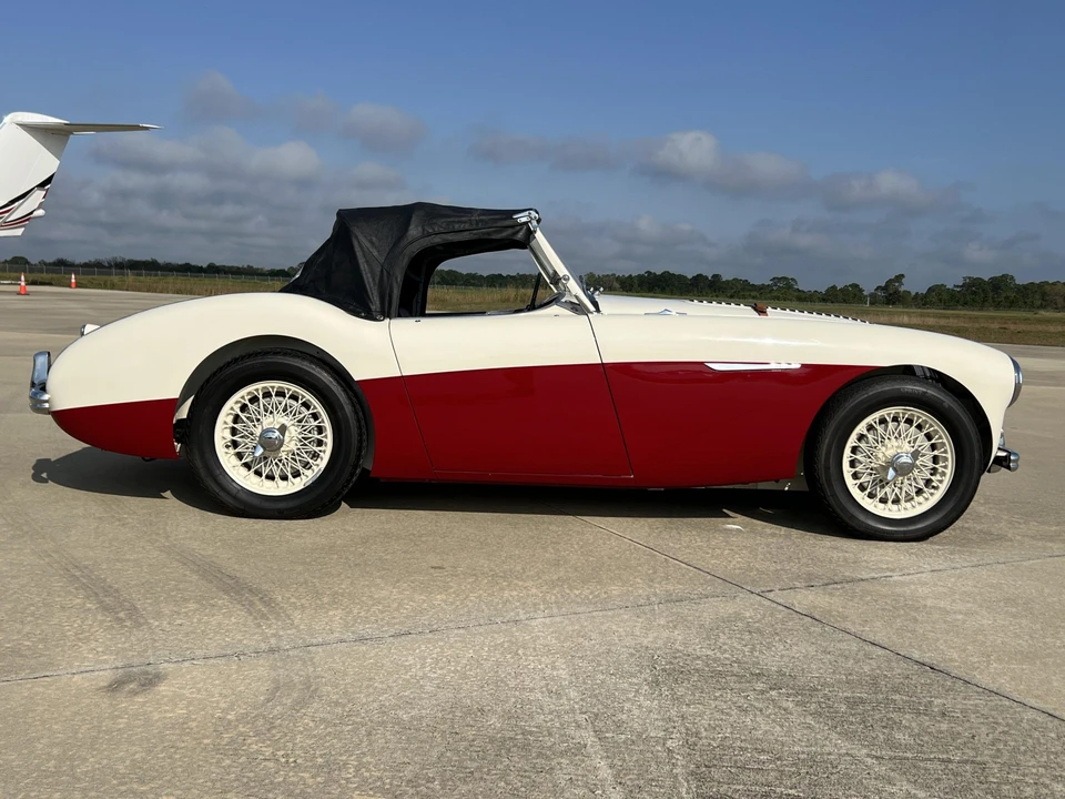 1955 Austin-Healey 100 - Image 17 of 31