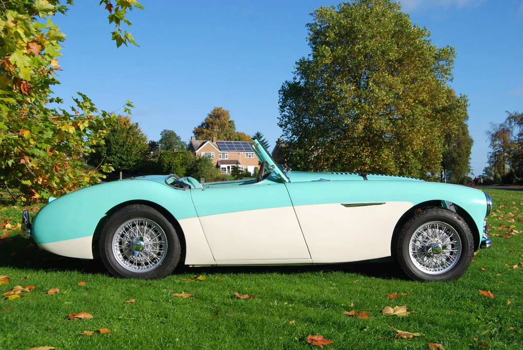 1955 Austin-Healey 100 - Image 4 of 12