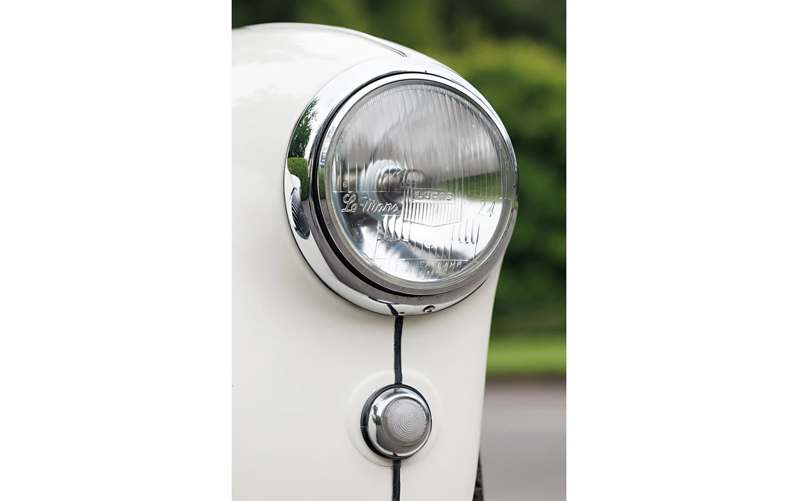 1955 Austin-Healey 100 - Image 11 of 23